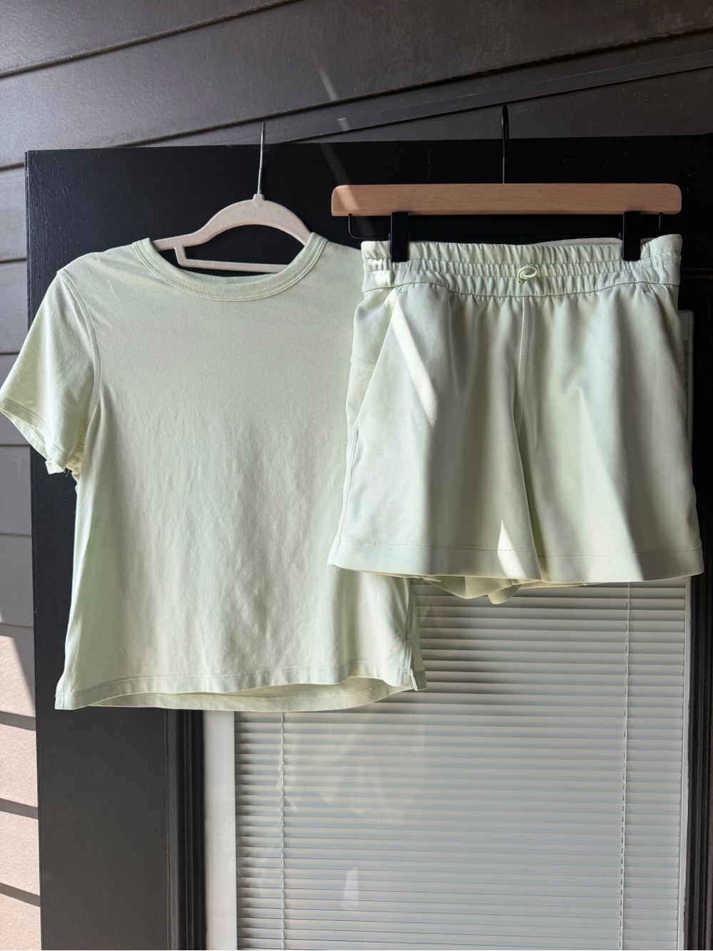 Lululemon mint green set